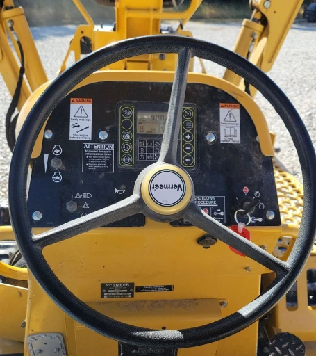 2017 Vermeer RTX750 trencher