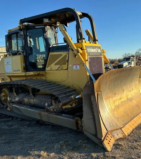 2013 Komatsu D65WX-17 dozer
