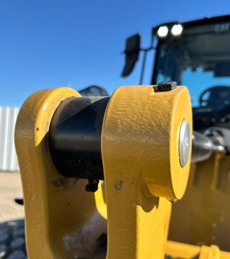 2023 Caterpillar 908 wheel loader