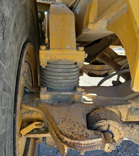 2000 John Deere 400C haul truck