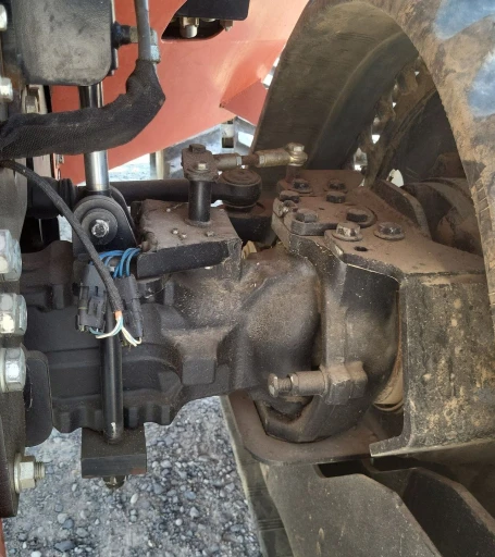 2012 Ditch Witch RT120 Quad vibratory cable plow