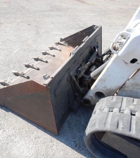 2020 Loader Bobcat T76 Skid Steer