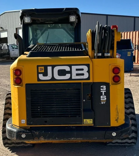 2022 JCB 3TS-8T tracked skid steer loader