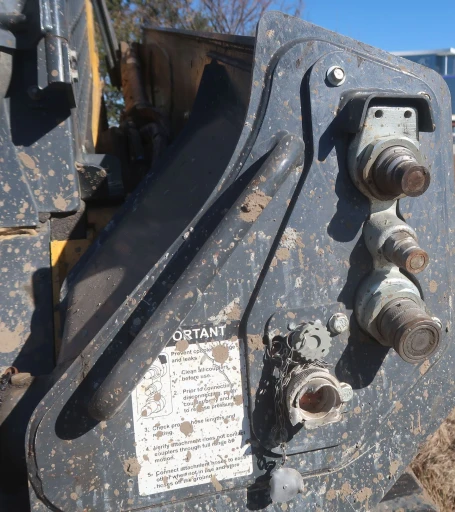 2021 John Deere 331G tracked skid steer loader