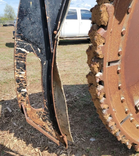 2013 Vermeer RTX1250 rock saw