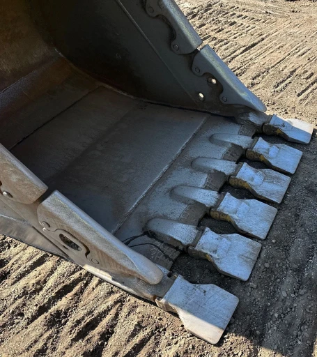 2015 Caterpillar 323FL excavator