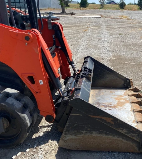2021 Kubota SVL65-2  tracked skid steer loader