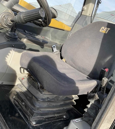 2012 Caterpillar TH406 4x4x4 Telehandler