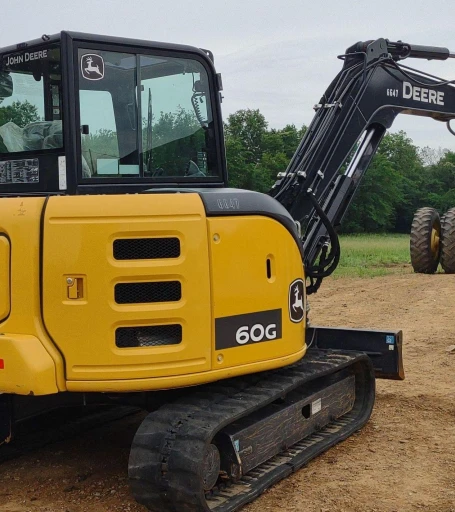 2020 John Deere 60G  mini excavator