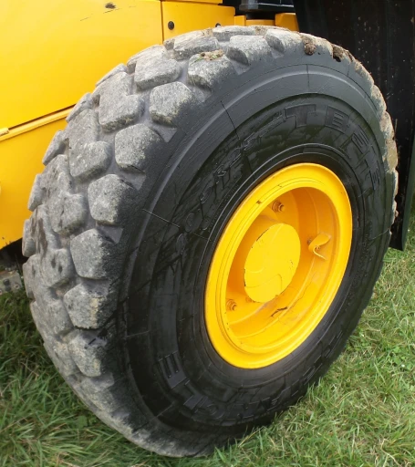 2013 Hyundai HL740-9 wheel loader