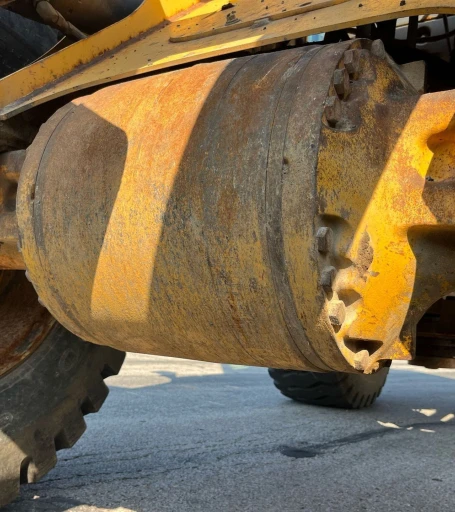 2005 John Deere 544J wheel loader