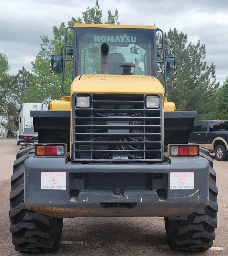 2005 Komatsu WA320 wheel loader