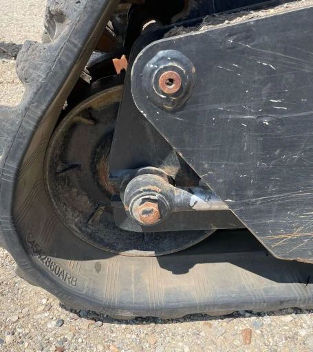 2011 Ditch Witch RT115 Quad vibratory cable plow
