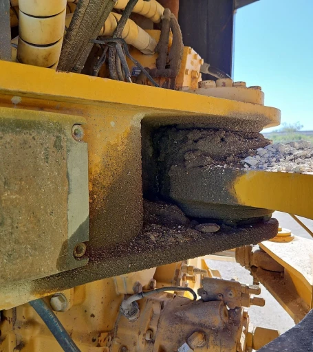 2000 John Deere 400C haul truck