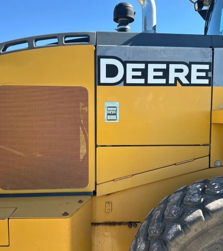 2014 John Deere 624K wheel loader