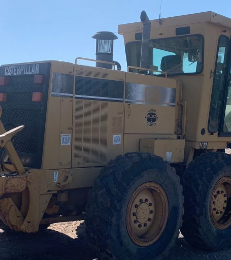 2001 Caterpillar 140H motor grader
