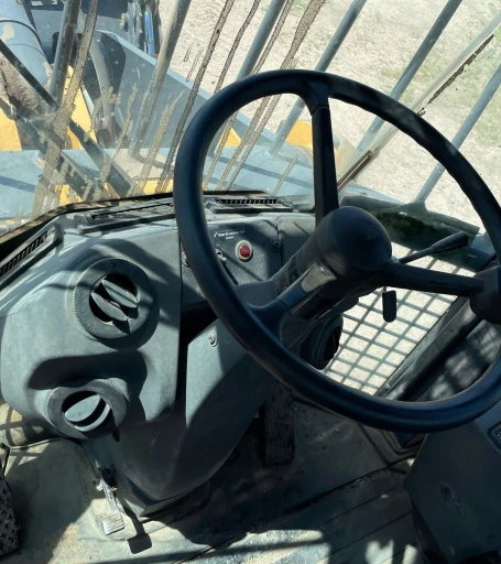 2013 John Deere 624K wheel loader