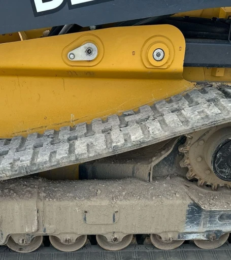 2019 John Deere 333G tracked skid steer loade