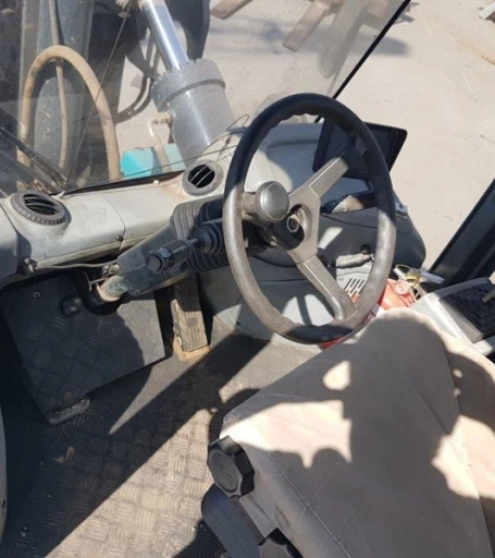 2013 SMV 70,000LBS FORKLIFT