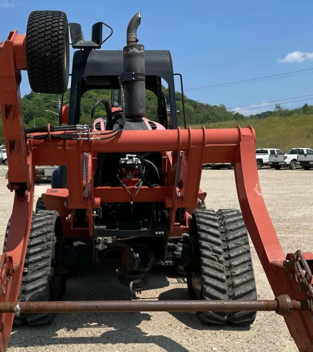 2011 Ditch Witch RT115 Quad vibratory cable plow