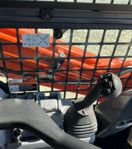 2022 Kubota SVL75-2 tracked skid steer loader