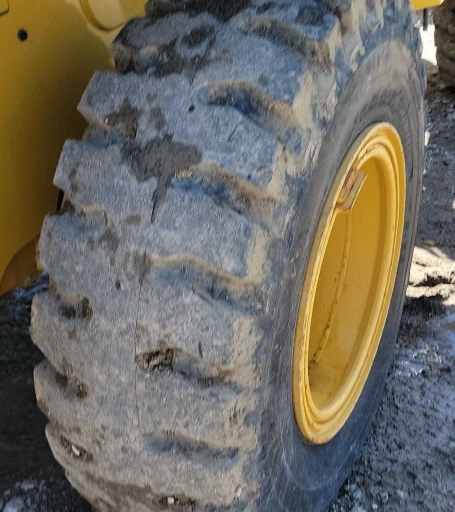 2016 Caterpillar 926M wheel loader