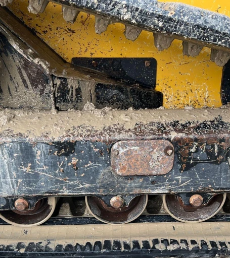 2017 John Deere 333G skid steer loader