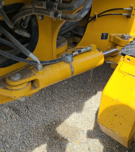 2016 John Deere 770G motor grader