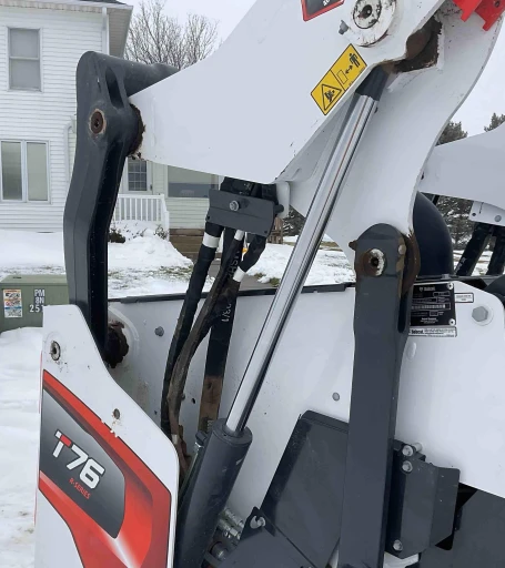 Bobcat T76 R-Series Compact Track Loader