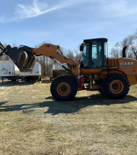 2015 Case 521F XR Wheel Loader W2.5yd Bucket & Grab-Tech Grapple
