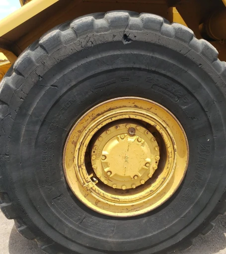 2006 Caterpillar 615C elevating scraper