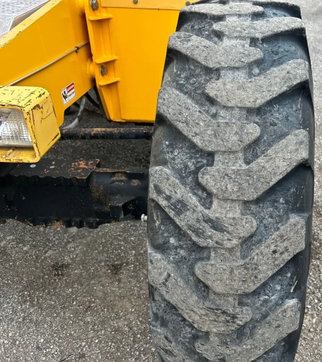 2010 Pettibone 944 telehandler