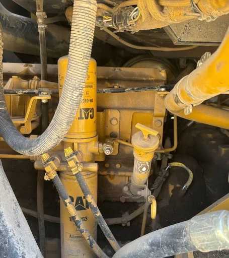 2002 Caterpillar 953C track loader