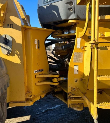 2006 John Deere 844J wheel loader