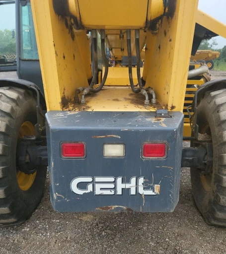 2017 Gehl DL1240 telehandler