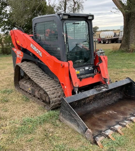 2018 Kubota SLV95-2s