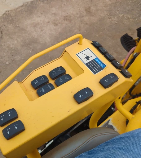 2020 Carlson CP130 paver