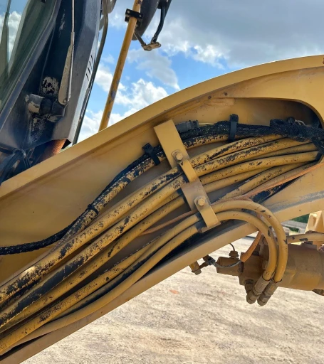 2006 Caterpillar 160H VHP Plus motor grader