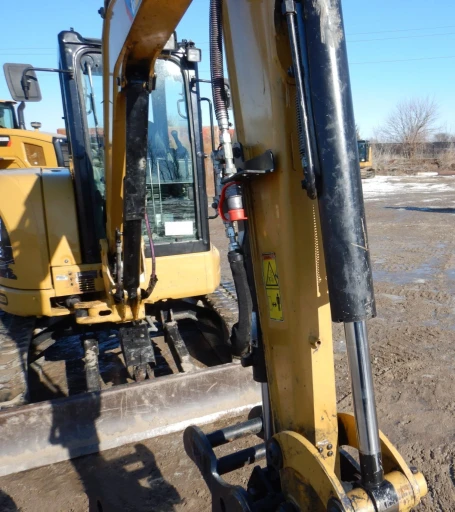 2016 Caterpillar 304E2 CR mini excavator