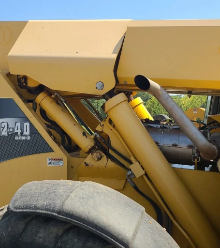 2018 Gehl DL1240 telehandler
