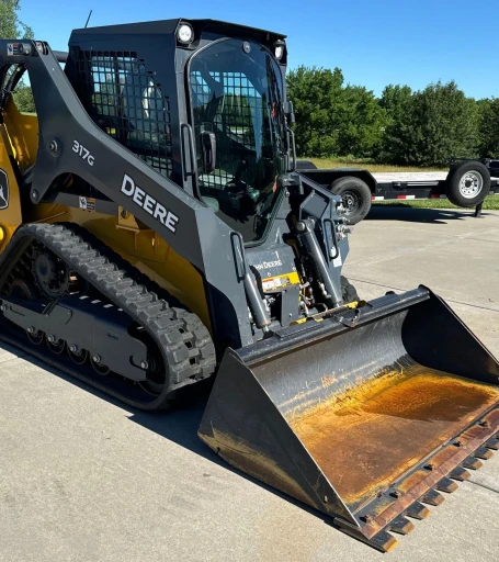 2023 John Deere 317G tracked skid steer loader