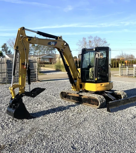 2017 CATERPILLAR 305.5E2 CR