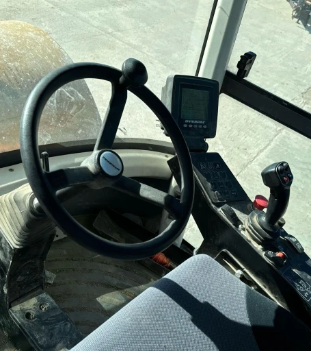 2015 Dynapac CA2500D Single Drum Vibratory Roller