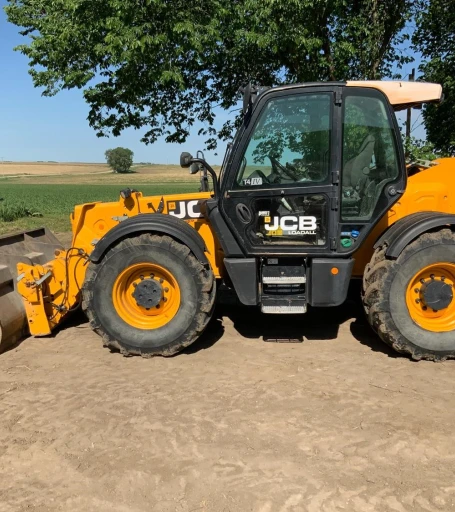 2017 Jcb 560-80AGS 4x4x4 Telehandler