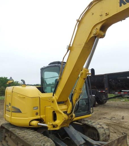 2016 Kobelco SK85CS-3 excavator