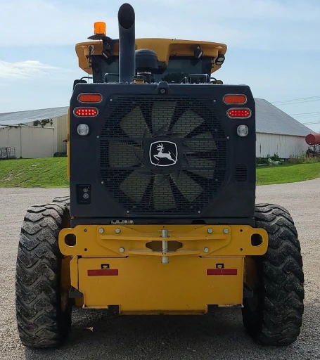 2016 John Deere 770G motor grader