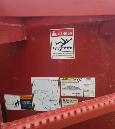 2014 Case IH Titan 4530 Dry Fertilizer Applicator