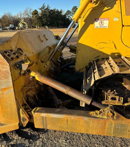 2013 Komatsu D65WX-17 dozer