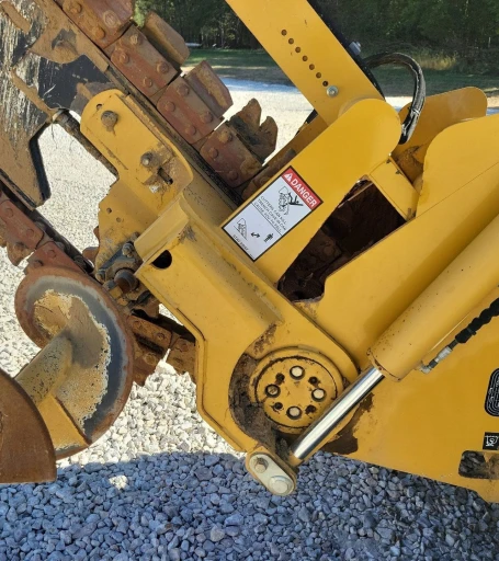 2017 Vermeer RTX750 trencher