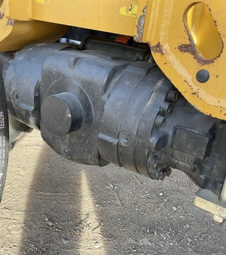2012 Caterpillar TH406 4x4x4 Telehandler